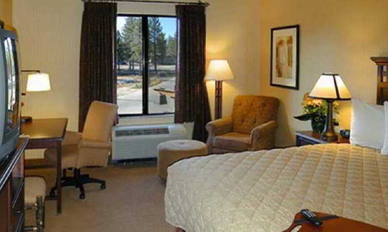 Hampton Inn & Suites Tahoe-Truckee Room photo